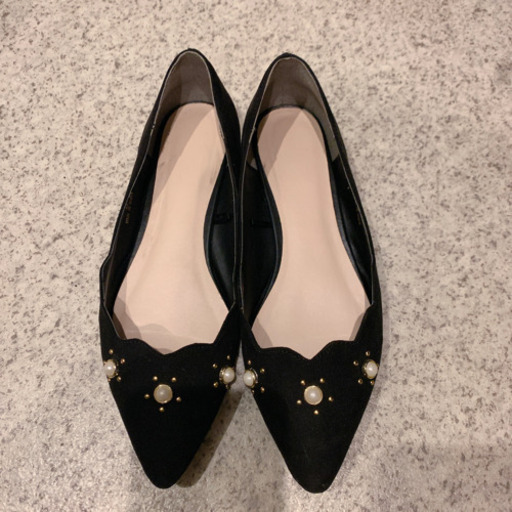 Gu ローパンプスぺたんこ靴レディースビジュー付きmサイズベロア Mi 西台の靴の中古あげます 譲ります ジモティーで不用品の処分 Gu ローパンプスぺたんこ靴レディースビジュー付きmサイズベロア Mi 西台の靴の中古あげます 譲ります ジモティーで不用品の処分