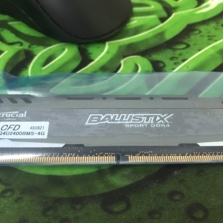 crucial製　DDR4-2400 4GB