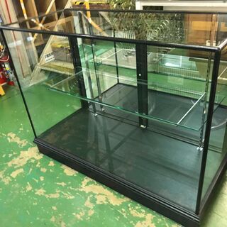 木製ショーケース