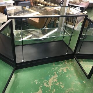 木製ショーケース