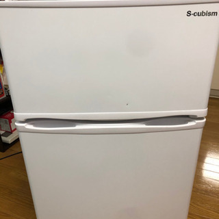2ドア冷蔵庫（冷蔵64L、冷凍26L）
