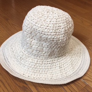 ◆未使用◆白い帽子◆レディース