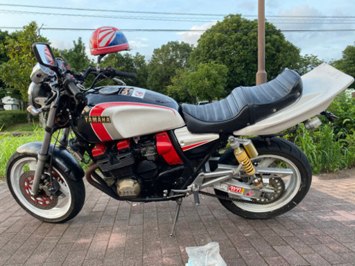 ヤマハ XJR400