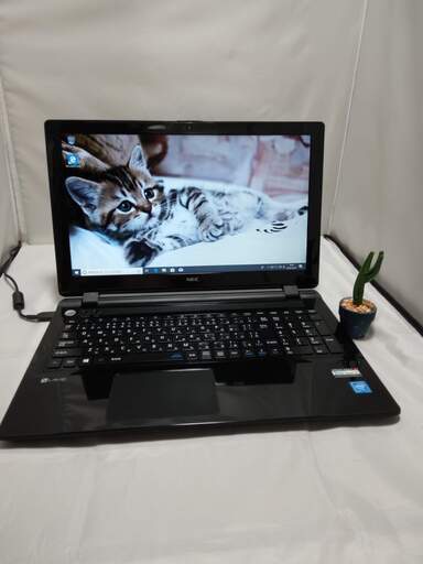 土曜セール特価 初心者ok オシャレ薄型高性能パソコン 人気ブラック 送料０円 美品 ネコ型pc 渋谷のノートパソコン の中古あげます 譲ります ジモティーで不用品の処分