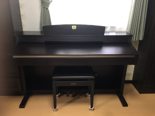 ヤマハ Clavinova CLP-330 | procomm.ca