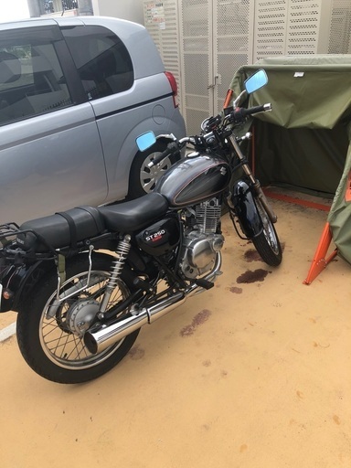 中古バイク　スズキst250 FI