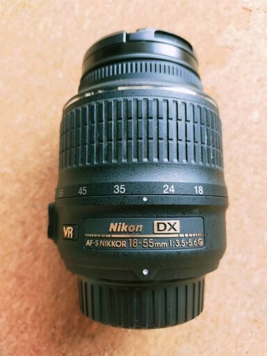 NIKKOR の標準ズームレンズ　AF-S DX NIKKOR 18-55mm f/3.5-5.6G VR