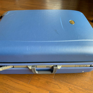 スーツケース　海外旅行サイズ