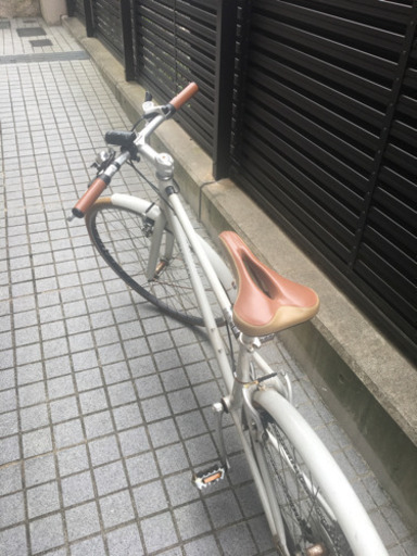 オシャレな白いクロスバイク やすさん 阿佐ケ谷のクロスバイクの中古あげます 譲ります ジモティーで不用品の処分