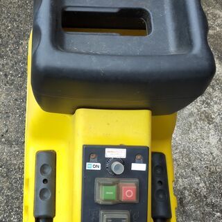 園芸用電動粉砕機 ローラーミルシュレッダー　YRM-30A