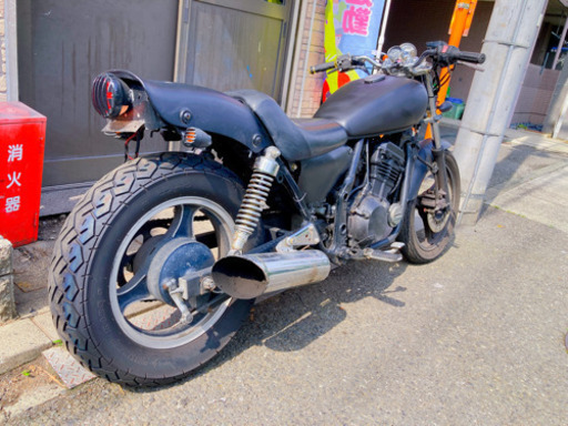 バイクパーツ】KAWASAKI（ｶﾜｻｷ） Z400FX純正 ﾌｪｰﾙﾀﾝｸ+ｻｲﾄﾞｶﾊﾞｰ+ﾃｰﾙｶｳﾙ