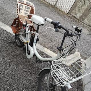 bikke電動アシスト自転車 チャイルドシート付き ホワイト ビッケちゃん
