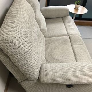 ニトリ電動リクライニングソファ 2人掛け ビリーバー