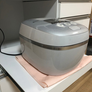 レンジ台付き食器棚9月19日締め切りです‼️