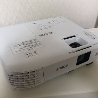 エプソンプロジェクターEB-W05＋スクリーン 60インチ＋ポインター　良品