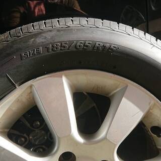 日産純正　185/65/15