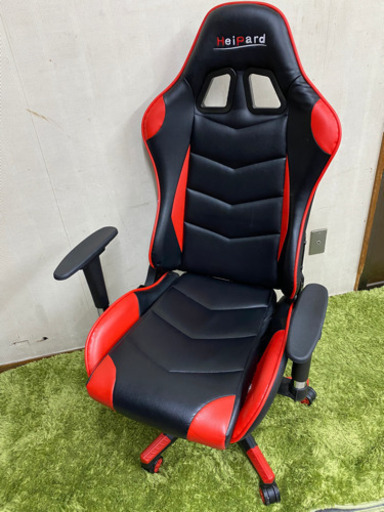 eスポーツでも採用されているゲーミングチェア　HeiPard