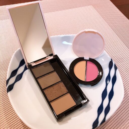 取引済 雑誌付録 アイブロウ4点セット ルルルル 大通の化粧品の中古あげます 譲ります ジモティーで不用品の処分