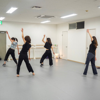 ✨大人から始めるダンス✨未経験者OK!!八尾市ダンススタジオ - 教室・スクール