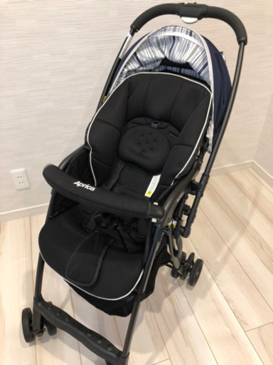 アップリカ　ベビーカー　美品