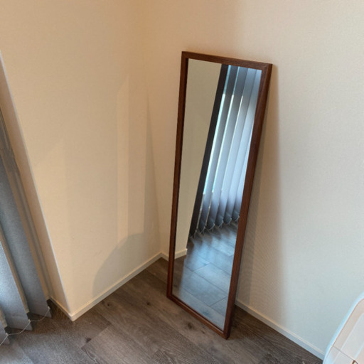 無印良品壁につけられる家具ミラー 中 ウォールナット Katoking 代々木のミラー 鏡の中古あげます 譲ります ジモティーで不用品の処分 無印良品壁につけられる家具ミラー 中 ウォールナット Katoking 代々木のミラー 鏡の中古あげます 譲ります ジモティーで不用品の処分