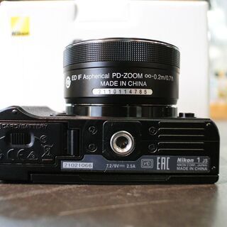 NIKON J5 標準パワーズームレンズキット  別売り充電池1個付き。当店不具合時返金保証1ヵ月付き。 NIKON J5 標準パワーズームレンズキット 別売り充電池1個付き。当店