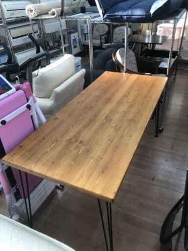 【新品・未使用】ダイニングテーブル ライトブラウン 無垢材 スチール脚 幅160cm 定価25990円自社配送時代引き可※現金、クレジット、スマホ決済対応※