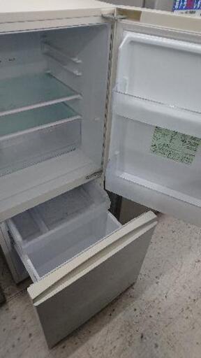 AQUA（アクア） 157L　２ドア冷凍冷蔵庫 「AQR-16G（W)」 （2018年製）