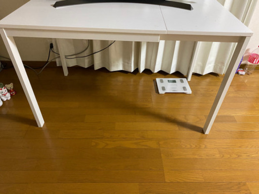 イケア伸長式テーブル　1000円　美品