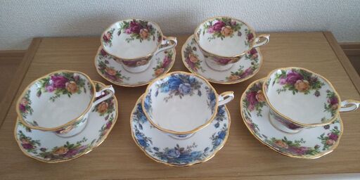 ロイヤルアルバート カップ＆ソーサー5客セット