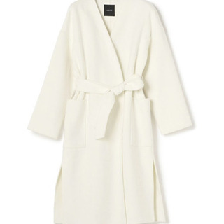 \\断捨離価格・お値引き可能/★雑誌掲載★長く使える絶対可愛いホワイトカラーコート！