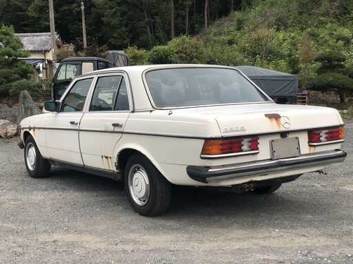 1977年ベンツ280ew123左ハンドルウエスタン自動車 不動車 Enbees 山前のその他の中古車 ジモティー 1977年ベンツ280ew123左ハンドルウエスタン自動車 不動車 Enbees 山前のその他の中古車 ジモティー