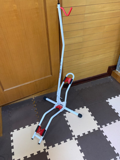 ミノウラ　バイクスタンド　エッセ