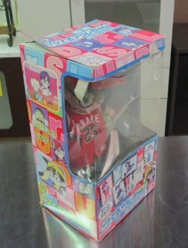 フィギュア イケてるアラレちゃん バスケット 当時物 BANDAI