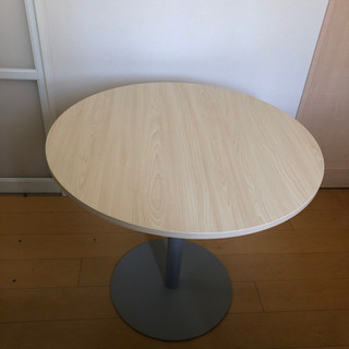 テーブル(円形)  
