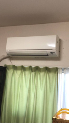 ルームエアコン