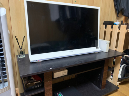 SHARP 32V型テレビ
