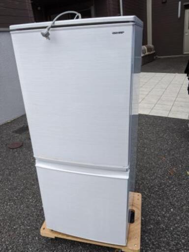 2018年製SHARP冷蔵庫　美品　除菌清掃済みです