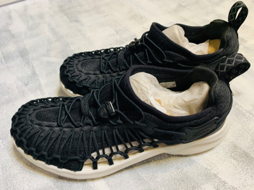 keen ユニーク　スニーク　26.5cm 美品