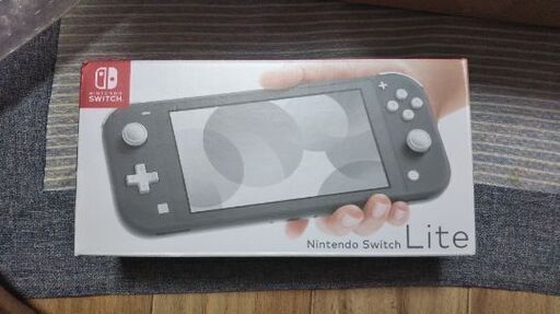 Nintendo Switchライト グレー　受け渡し決定済み