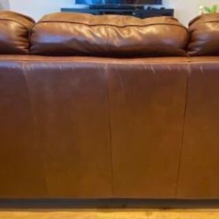 ソファー　Natuzzi （ナツッジ）３人がけ