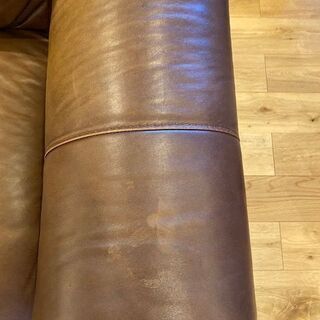 ソファー　Natuzzi （ナツッジ）３人がけ