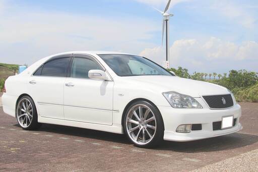 クラウンアスリート60thスペシャルエディション inaw 車高調 車検r３年１２月まで タイヤほぼ新品 ｄ ｐ ｓ ａｐｅｘ 菊川のクラウン の中古車 ジモティー