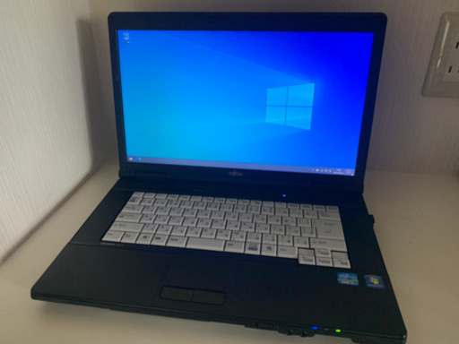再投！富士通ノートパソコンLIFEBOOK A561/C i5 4GB