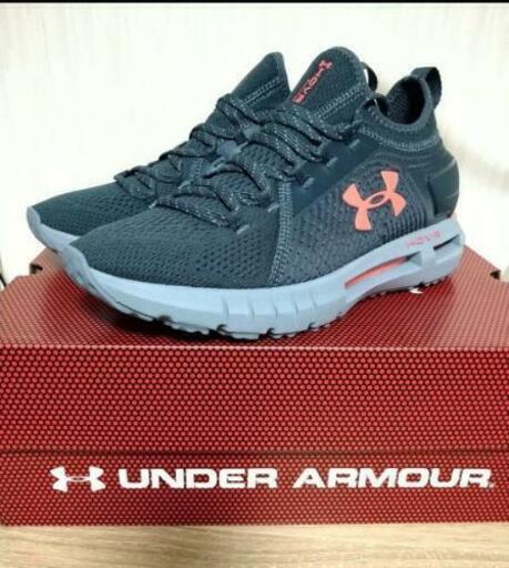 【新品】UNDER ARMOUR　ホバーファントム SE　25cm