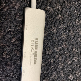 USB ハブ