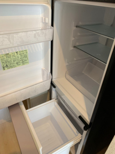冷蔵庫　シャープノンフロン冷凍冷蔵庫　2019年式