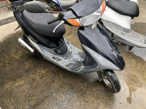 点検済み⭐️リアタイヤ新品❗️ライブディオ　調子良い⭕️ 格安原付　スクーター　50cc