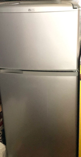 2ドア 冷蔵庫 単身 一人暮らし 野菜室 製氷皿 あり Cocoron 市川のキッチン家電 冷蔵庫 の中古あげます 譲ります ジモティーで不用品の処分