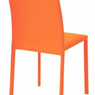 総皮張りの、イタリアンデザイン、オレンジ色の椅子